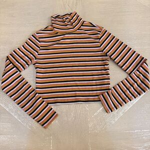 Divided Mock Neck Y2K Striped Long Sleeve Crop Top